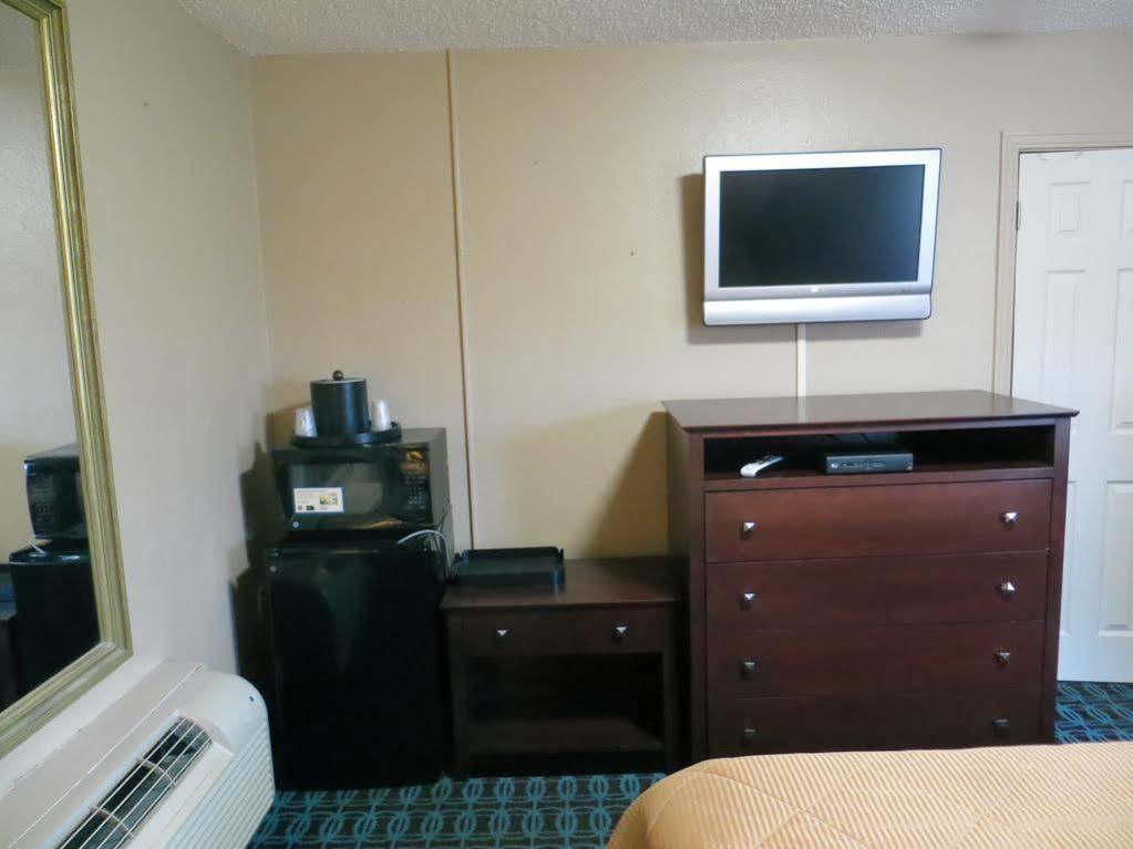 Prince Of Wales Motel Lake Wales Buitenkant foto